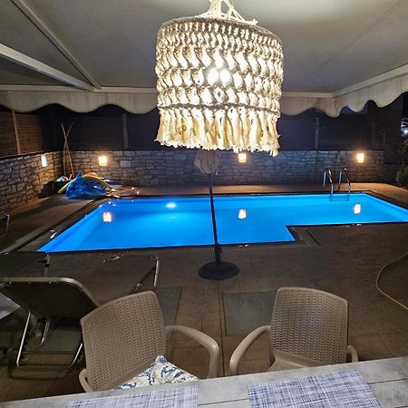 Villa Steki Roumelí 外观 照片