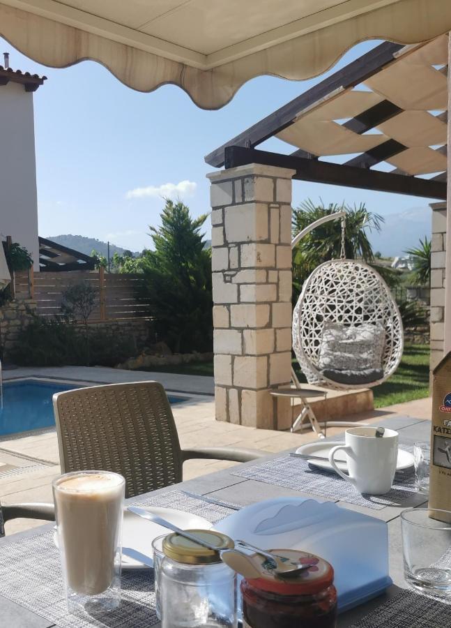 Villa Steki Roumelí 外观 照片