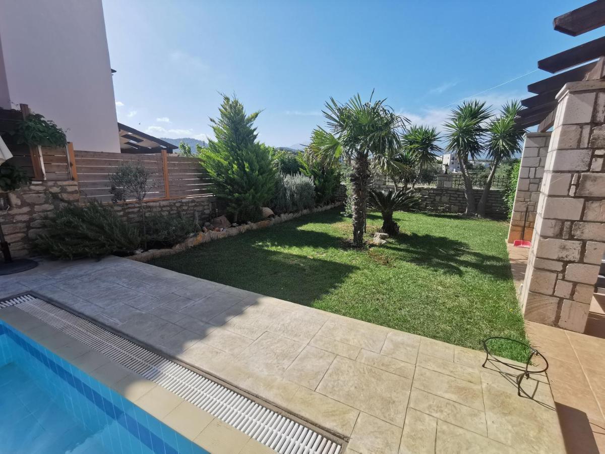 Villa Steki Roumelí 外观 照片