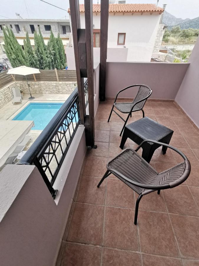 Villa Steki Roumelí 外观 照片